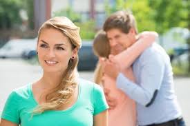 Suami yang Tidak Pantas Dipertahankan Menurut Islam