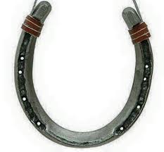 Mitos Menemukan Tapal Kuda