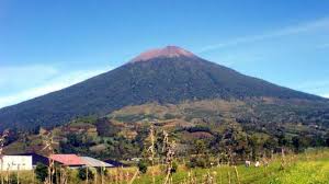 Mitos Gunung Slamet via Guci