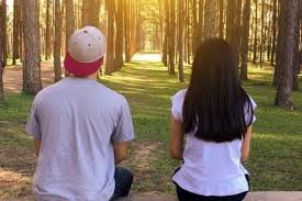 manfaat berteman dengan mantan